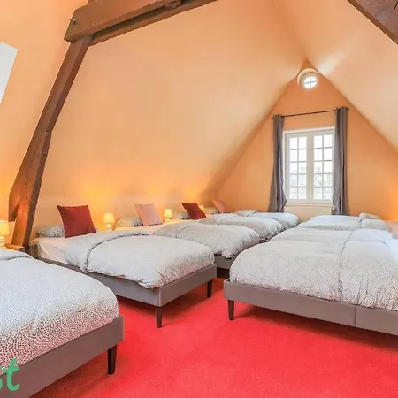 La Porte Verte, Superbe Triplex 16p アパート アラス